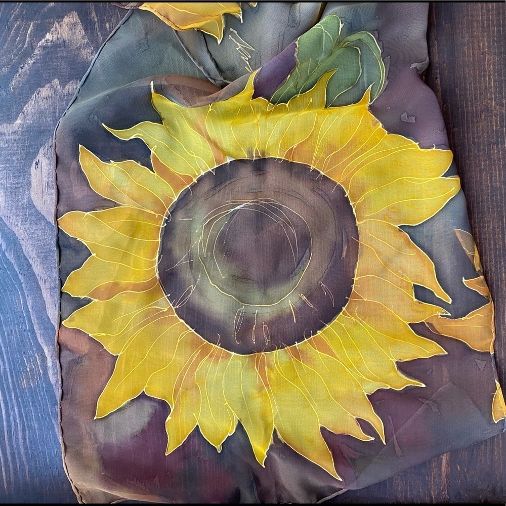 Vintage sunflowers handpainted silk chiffon scarf - Picture 2 of 8